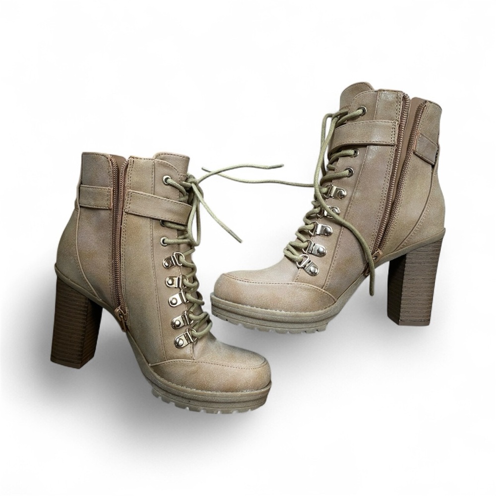 G by guess women’s heeled lace up tan ankle boots